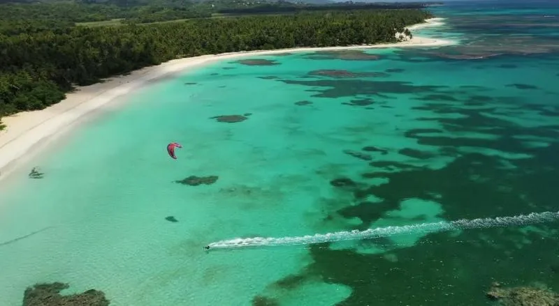 Las Terrenas Kite Beach kitesurfing spot – beginner flat water