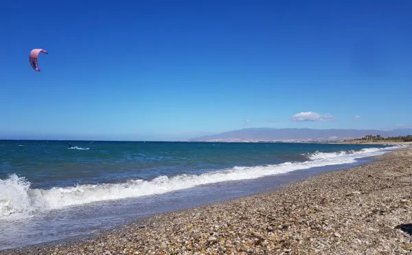 Retamar kitesurfing spot – beginner chop water
