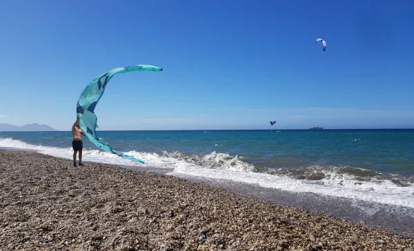 Retamar kitesurfing spot – beginner chop water