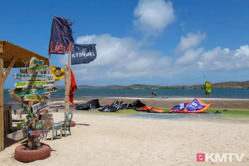 Sint Joris Baai kitesurfing spot – beginner flat water