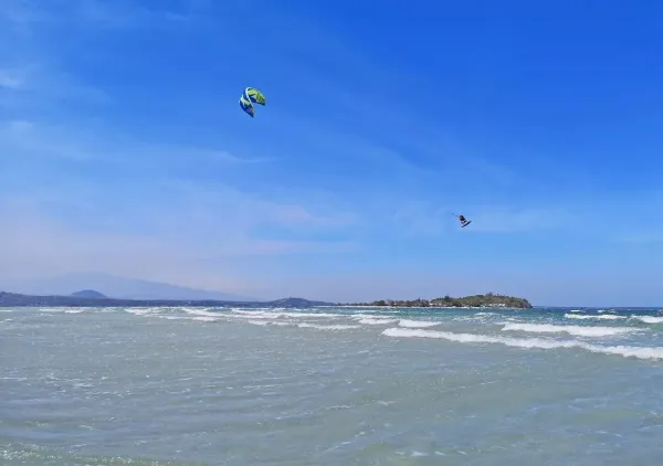 Jeneponto kitesurfing spot – beginner flat water