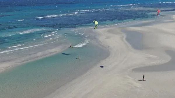 Jeneponto kitesurfing spot – beginner flat water