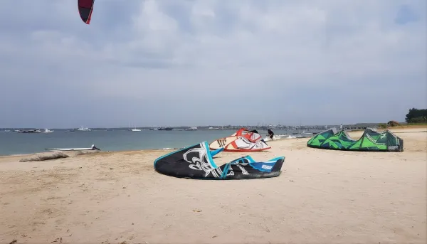 kitesurfing in Bali - Sanur