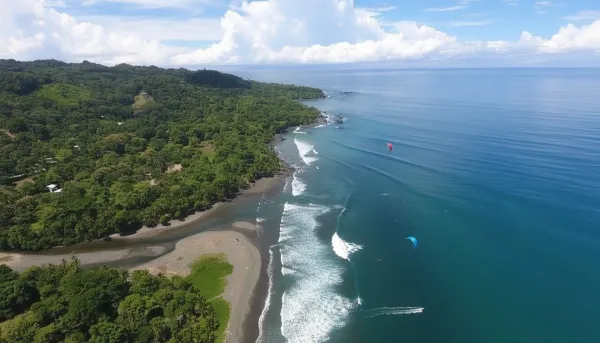 Kitesurfing in Pavones, Costa Rica
