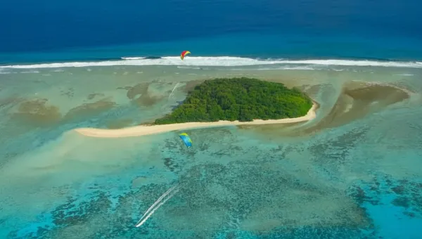 kitesurfing in Kwajalein Atoll