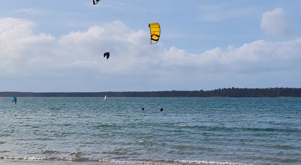 Kitesurfing in Kulim Park