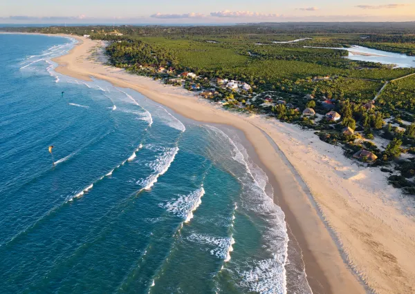 Kitesurfing in Praia da Barra