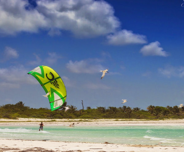 Secret Kitesurfing Spot close to Tulum Mexico