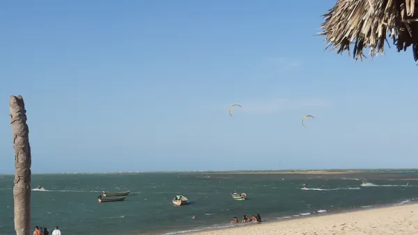 kitesurfing in Barra Grande