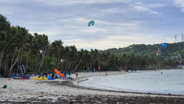 kitesurfing in Boracay Bulabog Beach