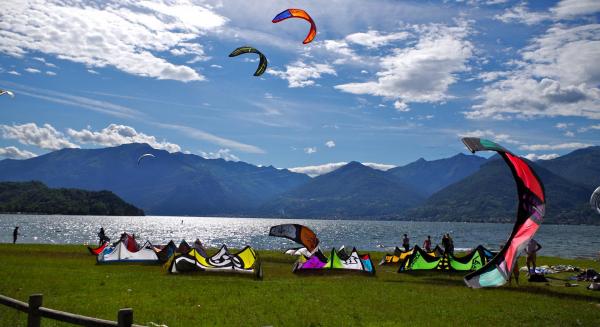 kitesurfing in Lake Como - Colico